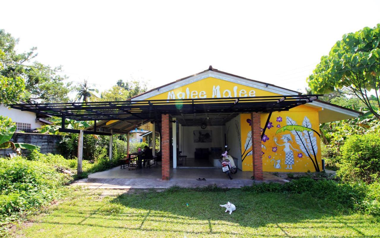 Malee Malee Guesthouse Koh Lanta Exterior photo